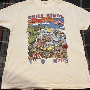 Brandy Melville graphic shirt